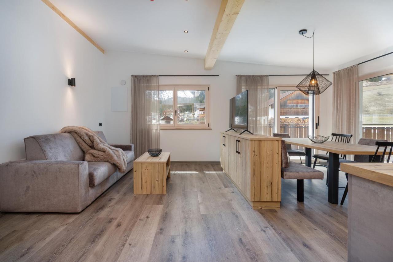 Apartments Pragser Wildsee Winklwiese Εξωτερικό φωτογραφία
