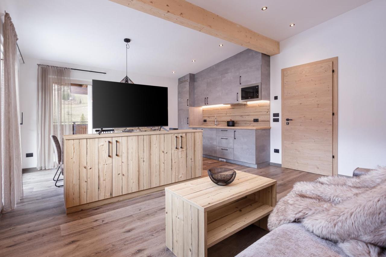 Apartments Pragser Wildsee Winklwiese Εξωτερικό φωτογραφία