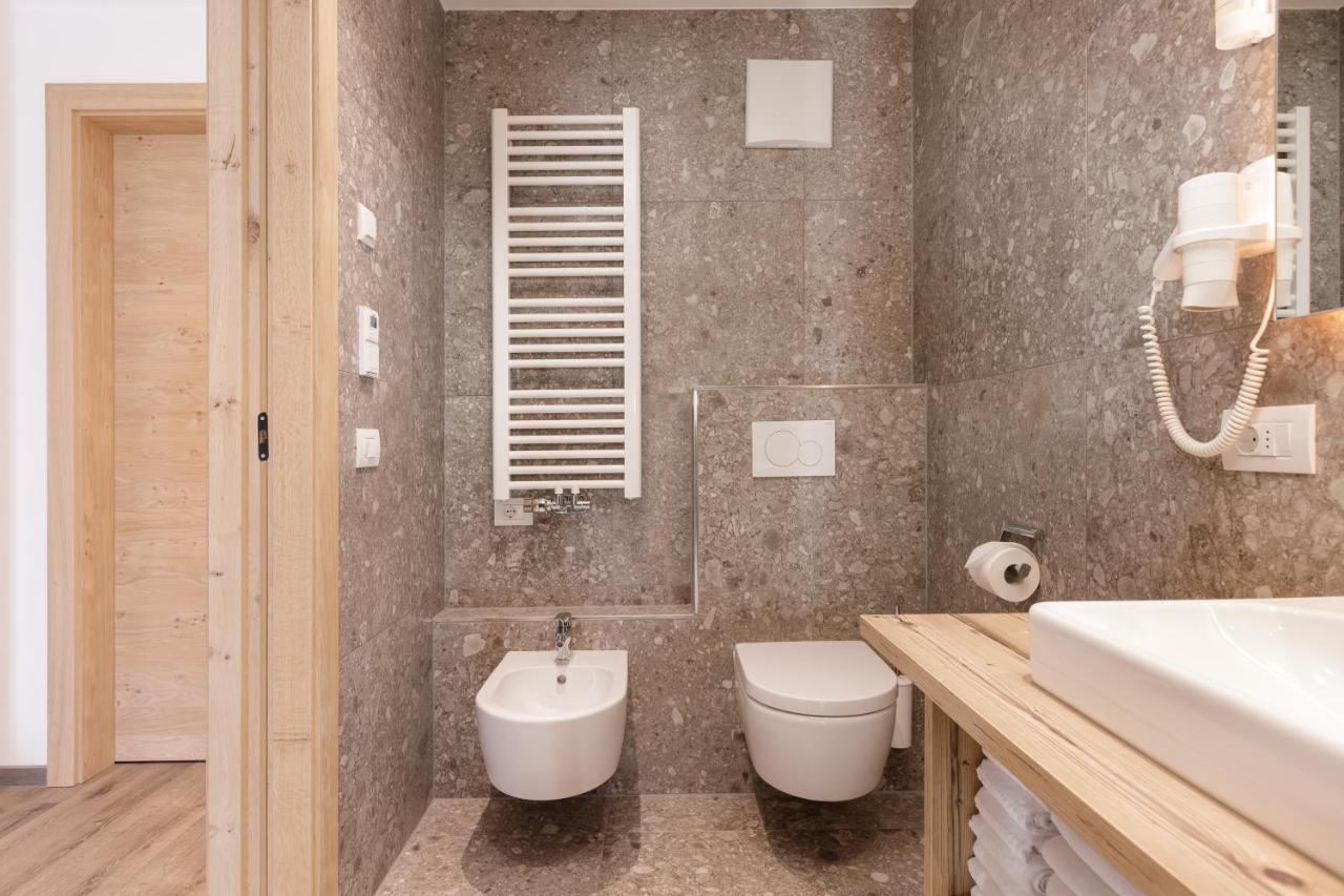 Apartments Pragser Wildsee Winklwiese Εξωτερικό φωτογραφία