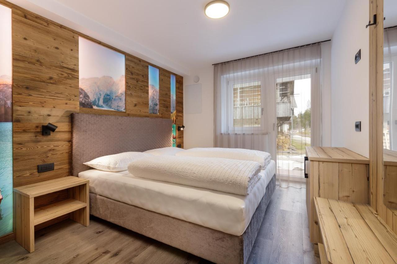 Apartments Pragser Wildsee Winklwiese Εξωτερικό φωτογραφία
