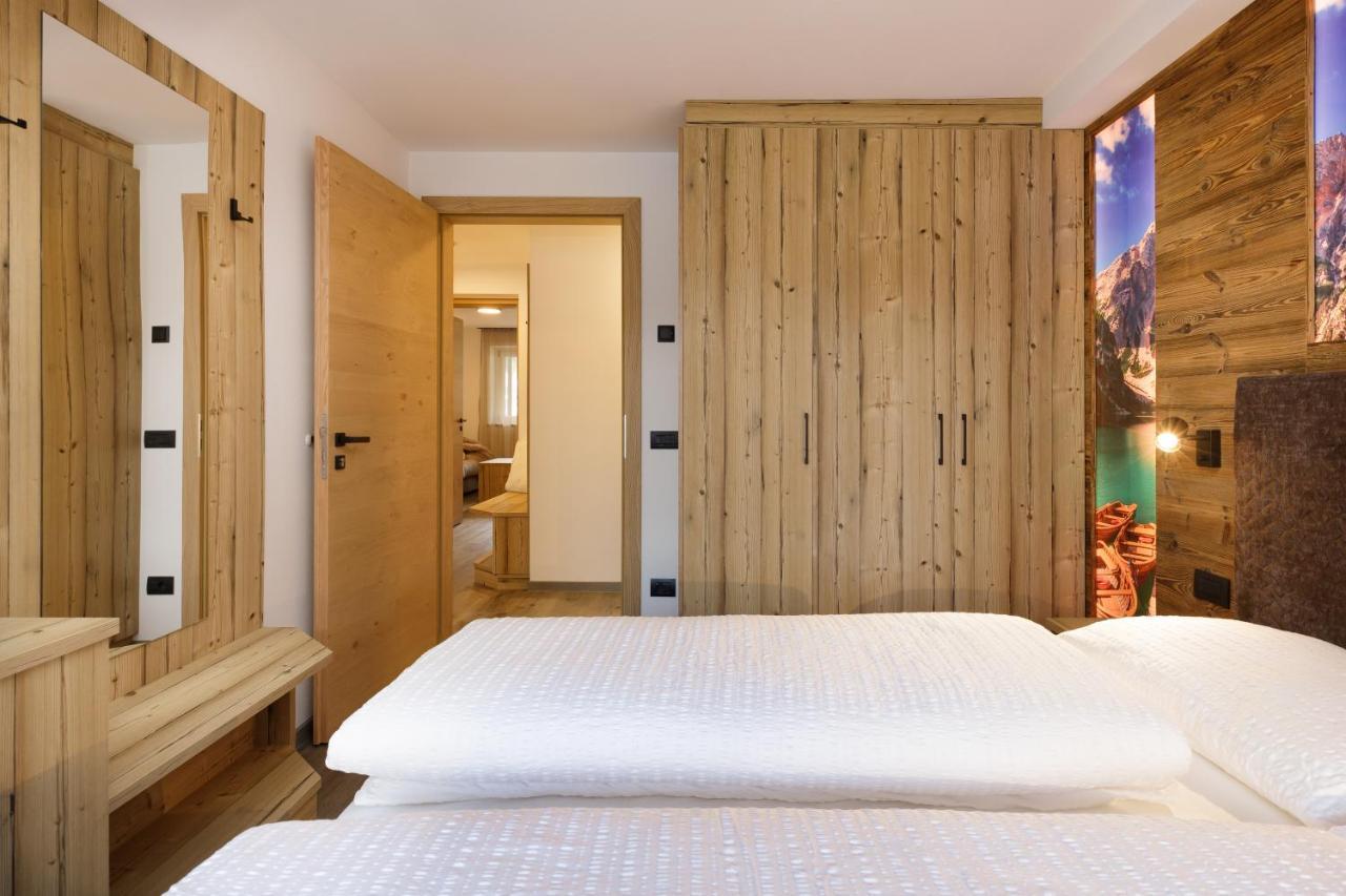 Apartments Pragser Wildsee Winklwiese Εξωτερικό φωτογραφία